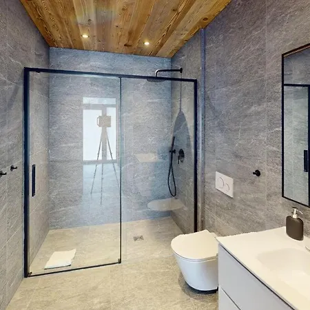 Dents Blanches - Latitude Guest house 3*