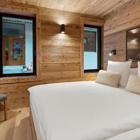Dents Blanches - Latitude 3* Champery